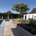 Privatgarten mit Pool