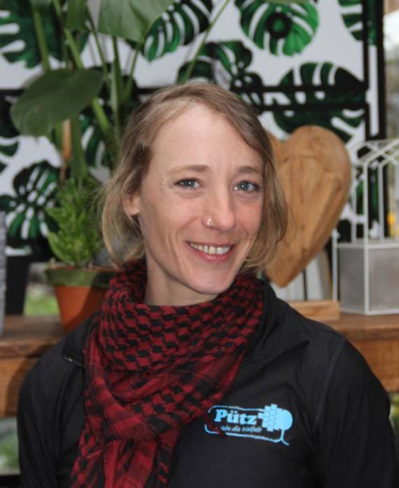 Angela Rausch